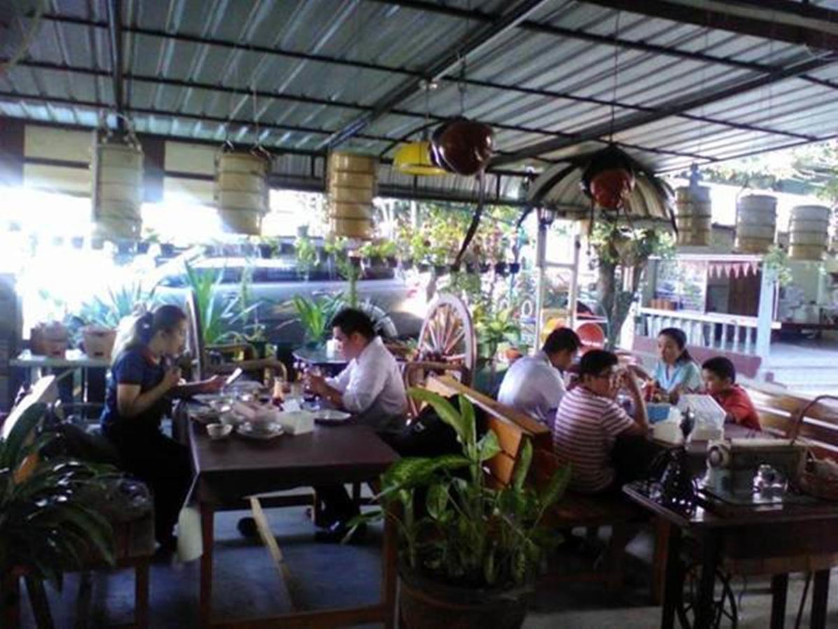 Rinradee Place Buriram Exteriér fotografie